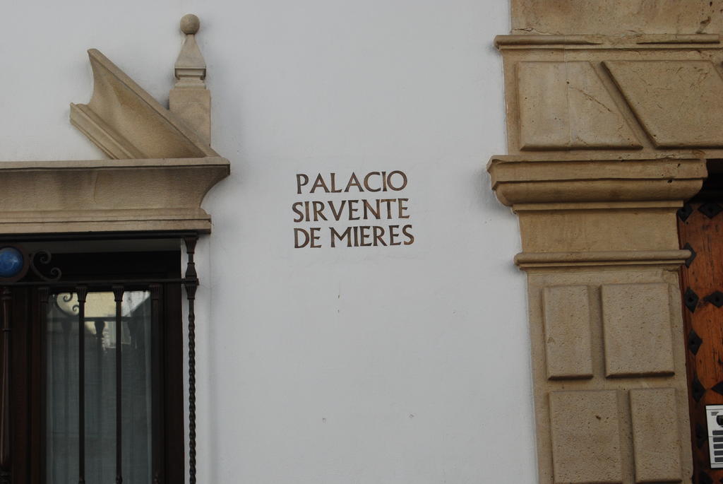 Palacio Sirvente Mieres - Parking Gratuito Андухар Екстер'єр фото