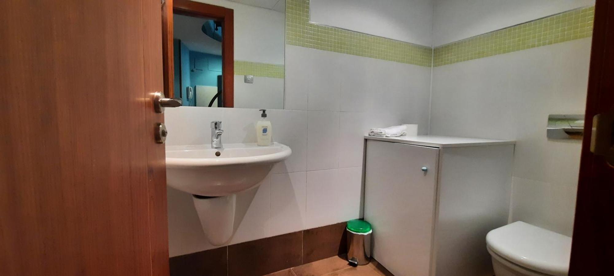 Palacio Sirvente Mieres - Parking Gratuito Андухар Номер фото